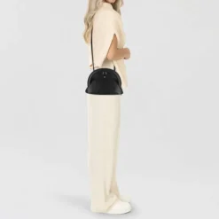 AIGNER Dion Umhängetasche Leder 30 cm