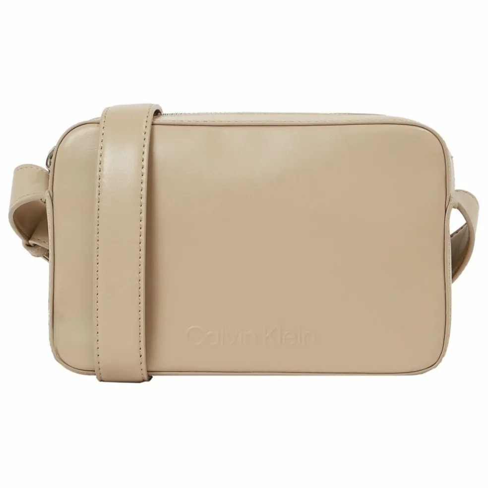 Calvin Klein Embossed Umhängetasche 22.5 cm