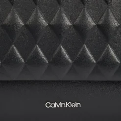 Calvin Klein Mini Quilt Umhängetasche 21 cm