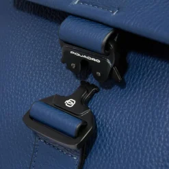 Piquadro Than Umhängetasche RFID Schutz Leder 22 cm